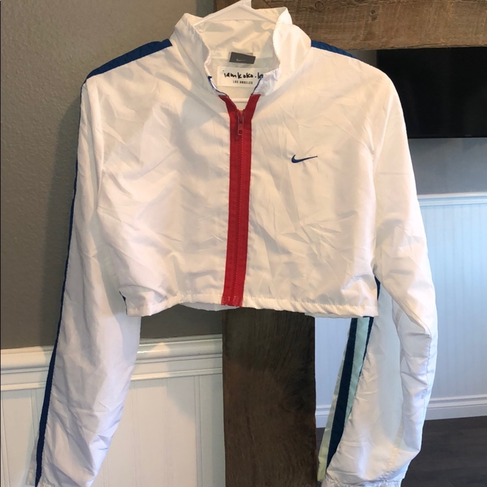 iamkoko•la vintage NIKE cropped zip up!!❤️💙⚡️ - Picture 2 of 5